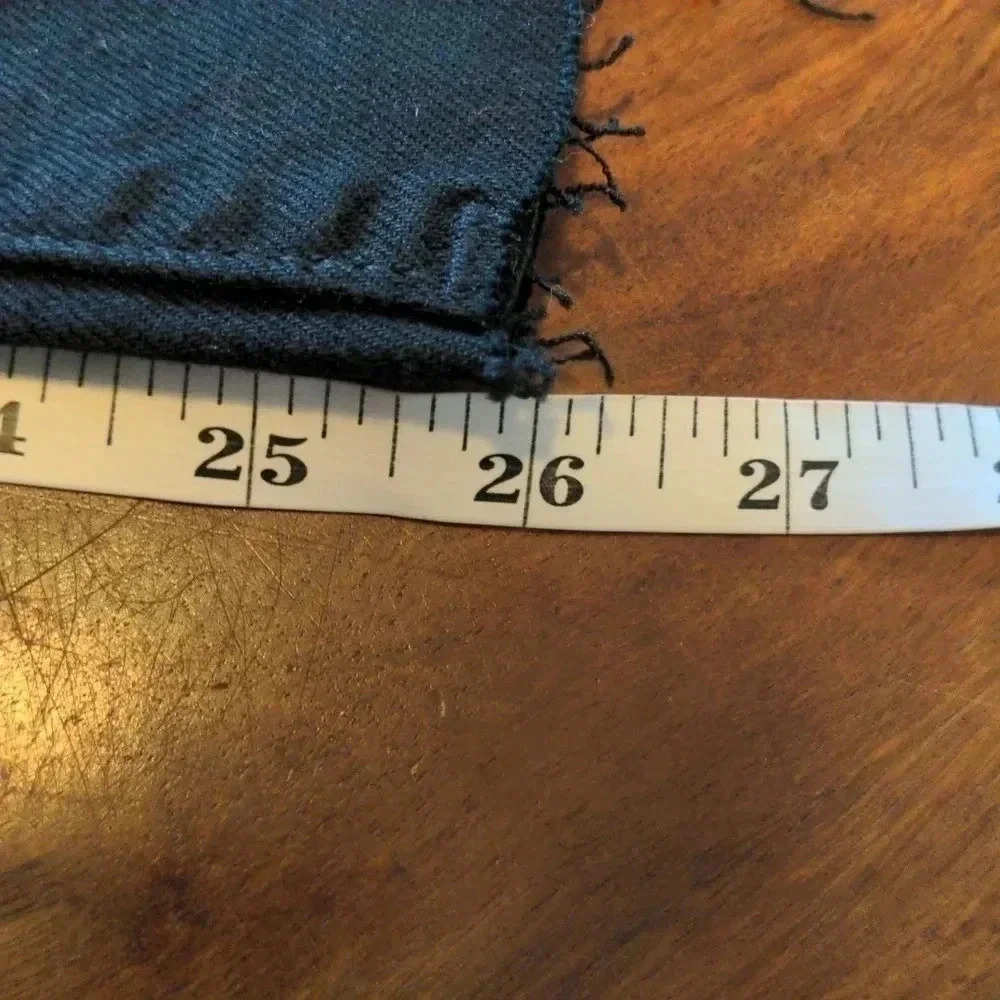 Universal Thread No Fade Bootcut Jeans - Picture 11 of 11